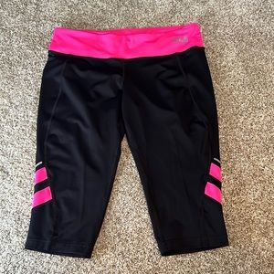 FILA Cropped Workout Pants, XL